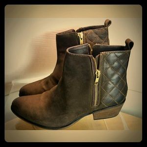 Steve Madden Nyrvana Suede Ankle Boots